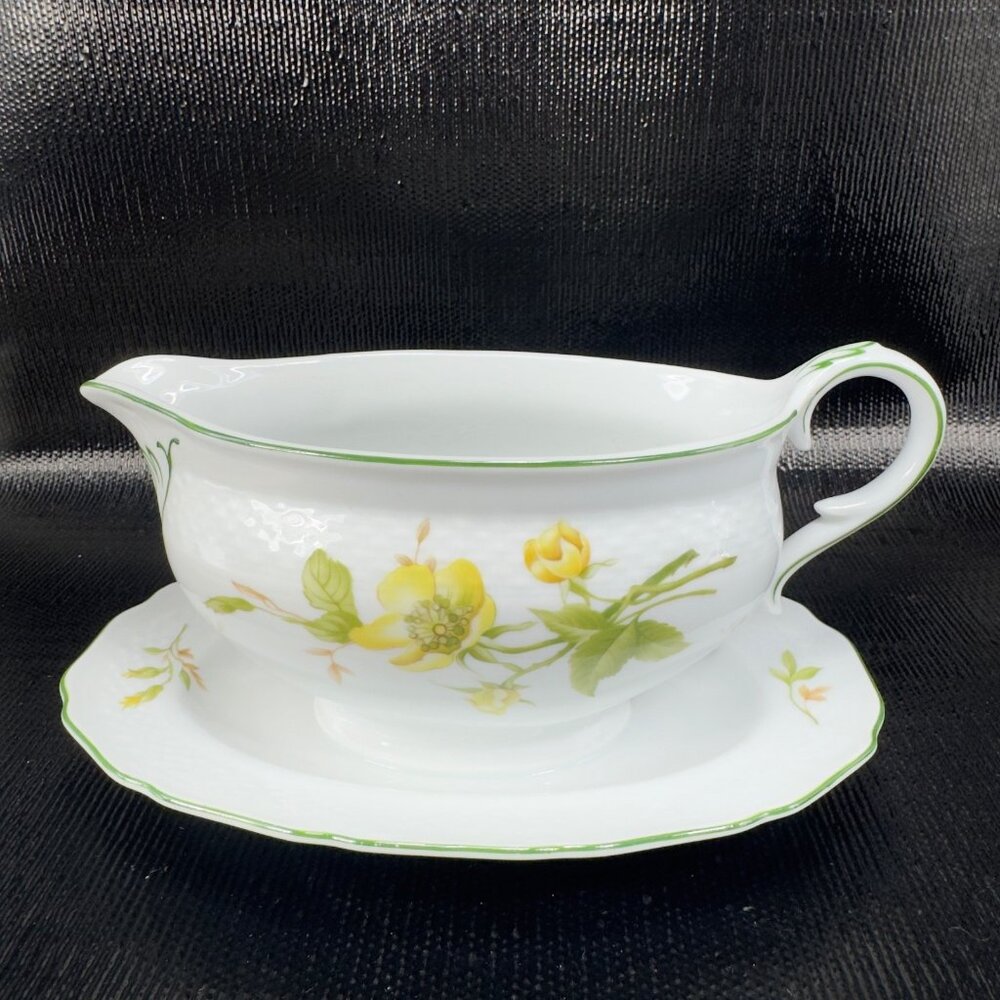 AK Kaiser Germany Porcelain Dish Gravy Boat Sauce‎ Dish Yellow Flowers Roses VTG